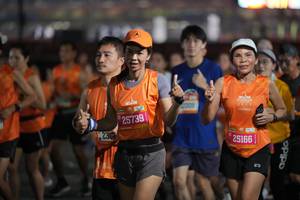 BIB: 25739, 1511, 25166
                            <button type="button" onclick="openModal(21019085)" class="btn btn-primary btn-sm float-right btn-popup" data-toggle="modal" data-target=".modal-high-quality">
                        <i class="fas fa-shopping-cart"></i> Add to Cart
                    </button>
                                            <button type="button" onclick="isThisMe(21019085, true)" class="btn btn-success btn-sm float-right btn-popup btn-isme hidden" data-toggle="tooltip" data-placement="bottom" title="นี่คือรูปของคุณใช่ไหม คลิกที่นี่เพื่อเอาเข้าอัลบั้ม">
                        <i class="fas fa-plus"></i> Add to album
                    </button>
                    <button type="button" onclick="isThisMe(21019085, false)" class="btn btn-warning btn-sm float-right btn-popup btn-isnotme hidden">
                        <i class="fas fa-ban"></i> Remove from album
                    </button>